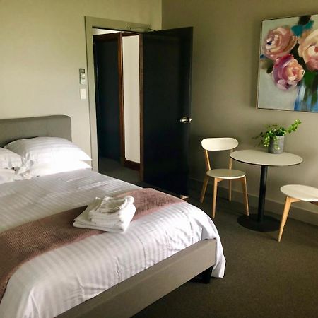The Royal Hotel, Drouin Esterno foto