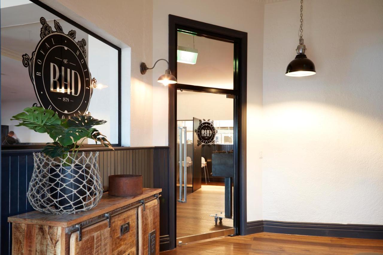 The Royal Hotel, Drouin Esterno foto